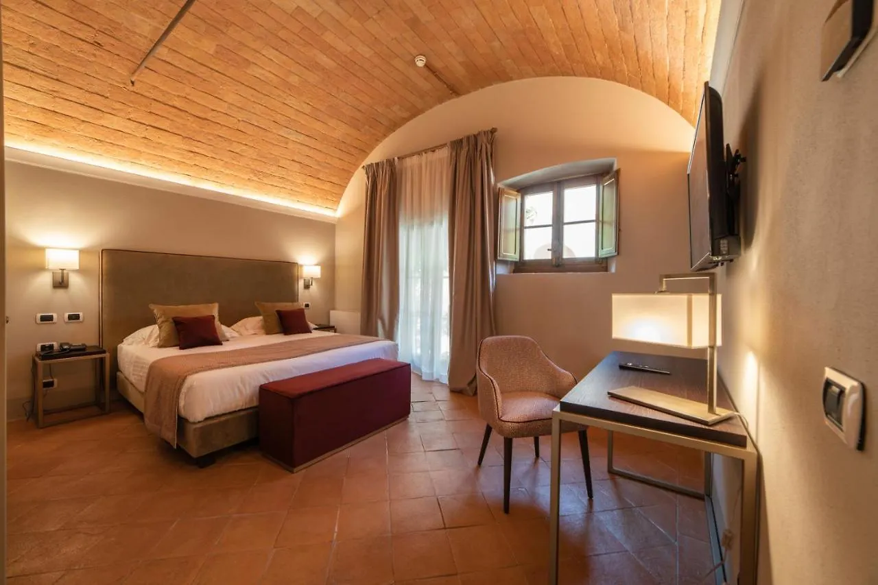 Relais Della Rovere Colle Val D'Elsa 4*,  Italy